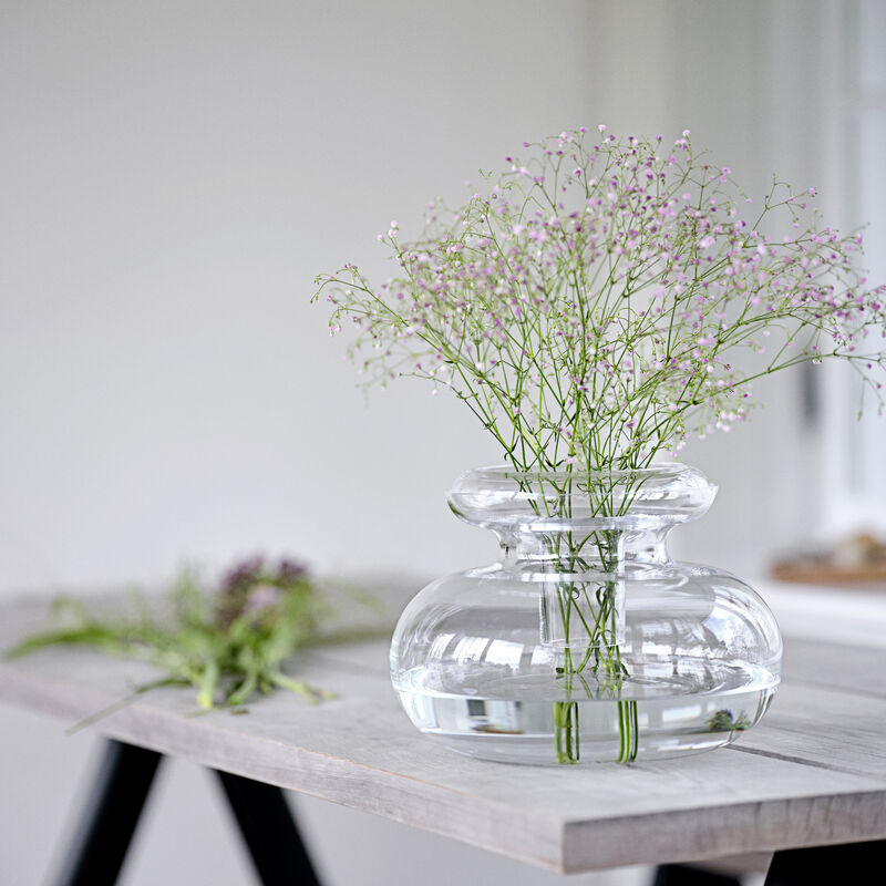Inu Vase