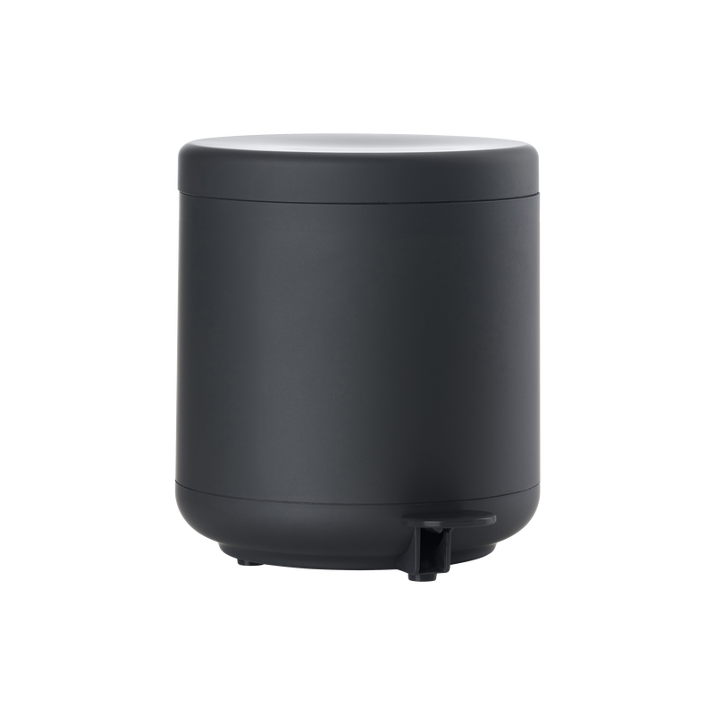 Ume Poubelle &agrave; p&eacute;dale