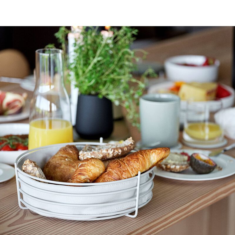 Singles Bread Basket