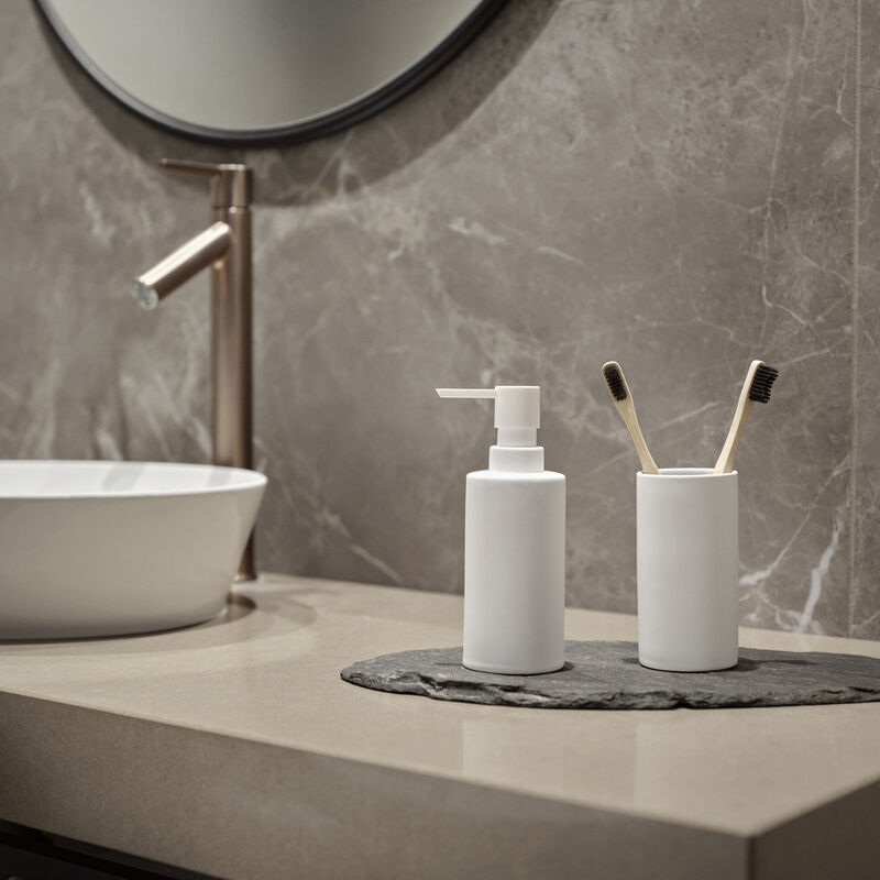 Solo Zahnb&uuml;rstenbecher