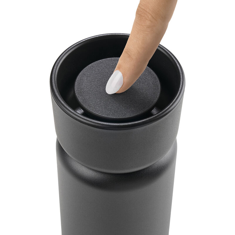 Singles Thermobecher mit zwei Deckeln