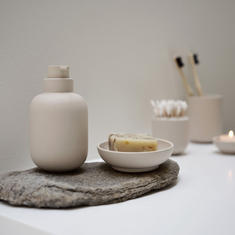 Sensu Soap dispenser