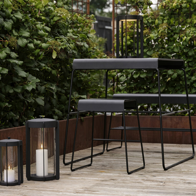 A-Bench Outdoor Bank mit Ablage