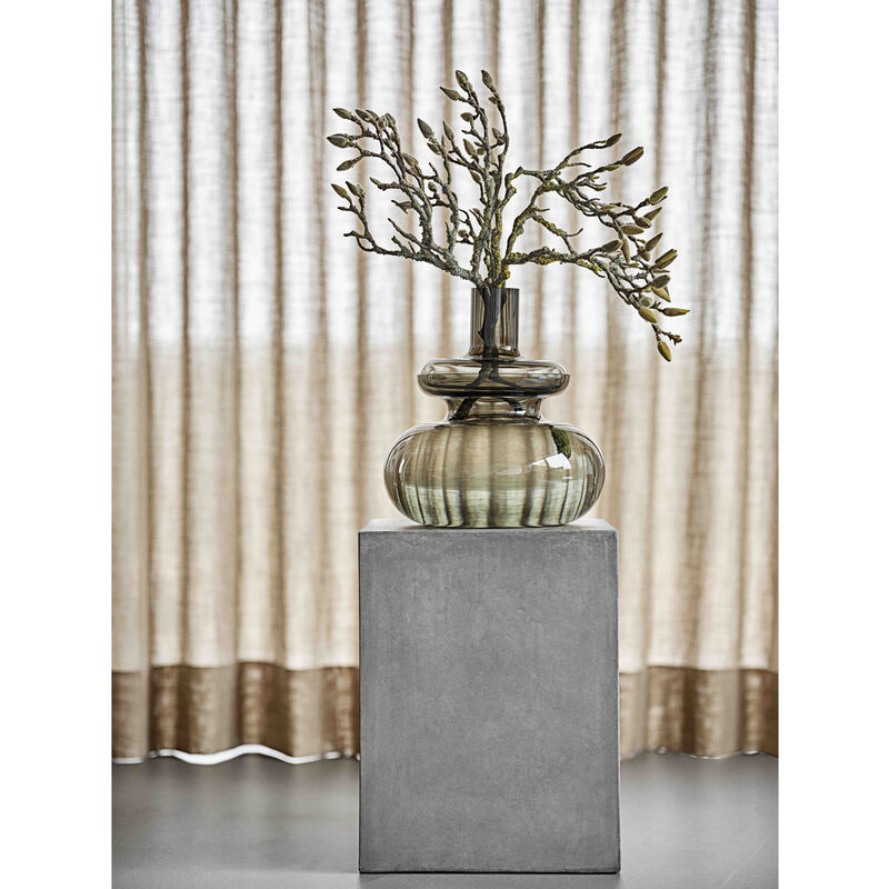 Inu Vase