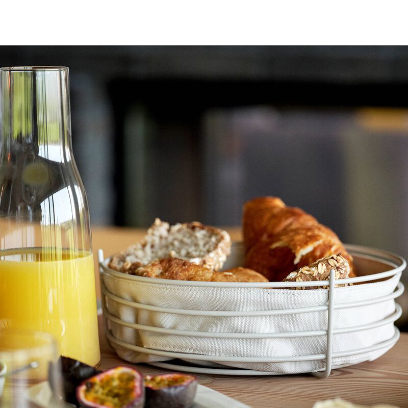 Singles Bread Basket